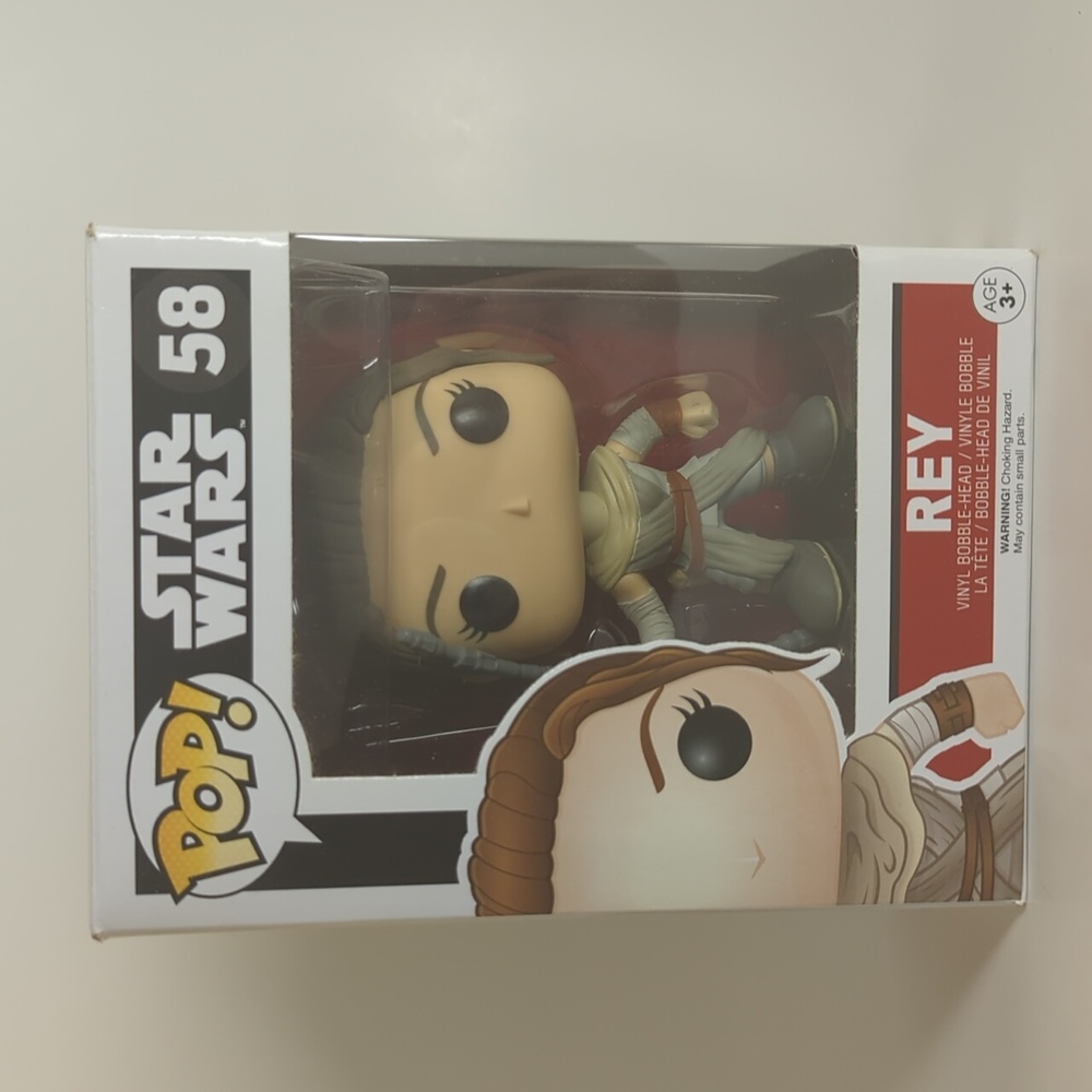 REY Funko Pop 58 Vinyl Bobble-Head Star Wars The Force Awakens